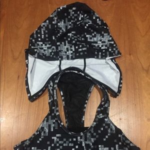 MPG hooded sport bra